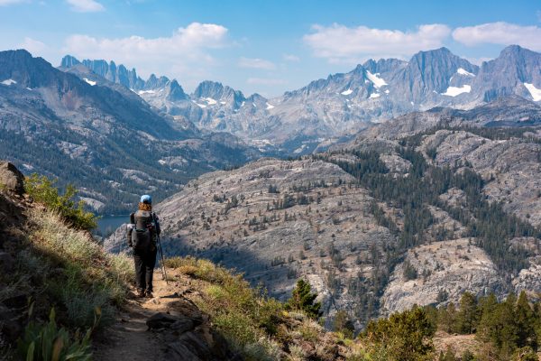 Breathtaking views on the John Muir Trail near Mammoth Lakes